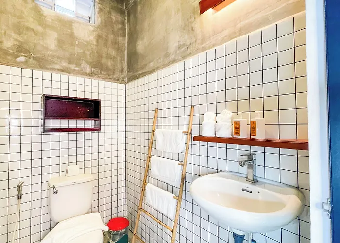 The Center Point Hotel 4*