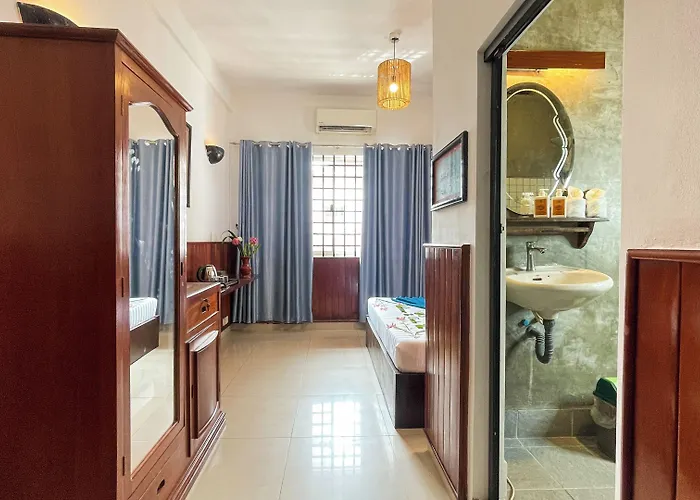 The Center Point Hotel 4*