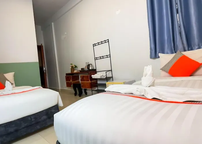 Hotel The Center Point