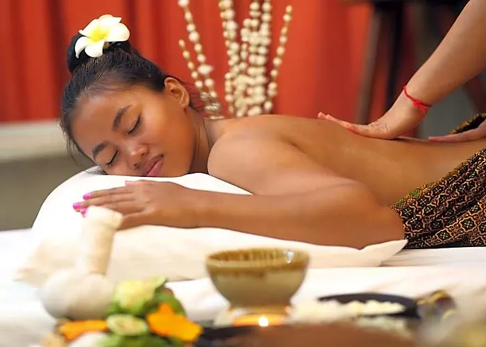 The Center Point 4* Siem Reap